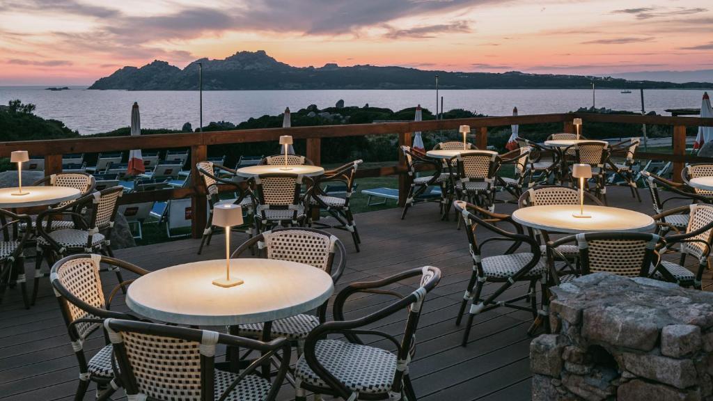 Mangia'S Santa Teresa Sardinia, Curio Collection By Hilton Hotel Santa Teresa Gallura Exterior photo