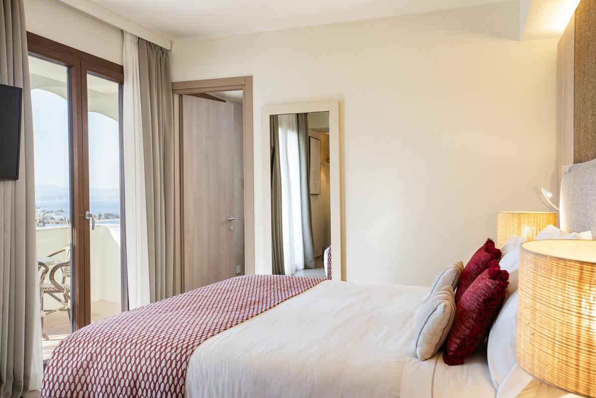 Mangia'S Santa Teresa Sardinia, Curio Collection By Hilton Hotel Santa Teresa Gallura Exterior photo